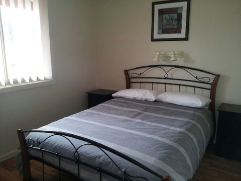 Beachport Caravan Park - Gold Coast 4U 6